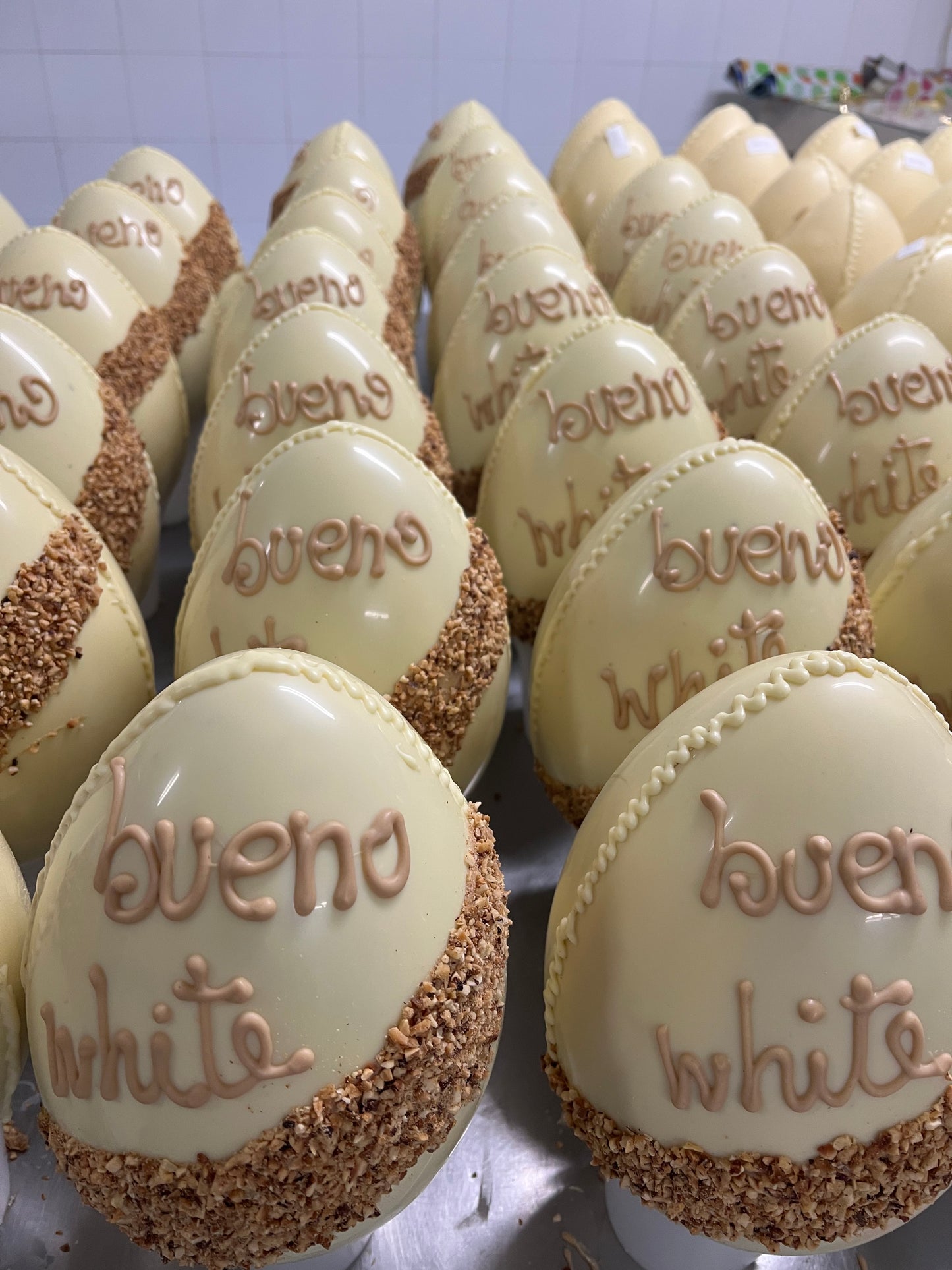 Uovo Kinder Bueno White 1kg